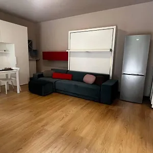 Urban House - Comfy Flat Navigli Center Apartamento